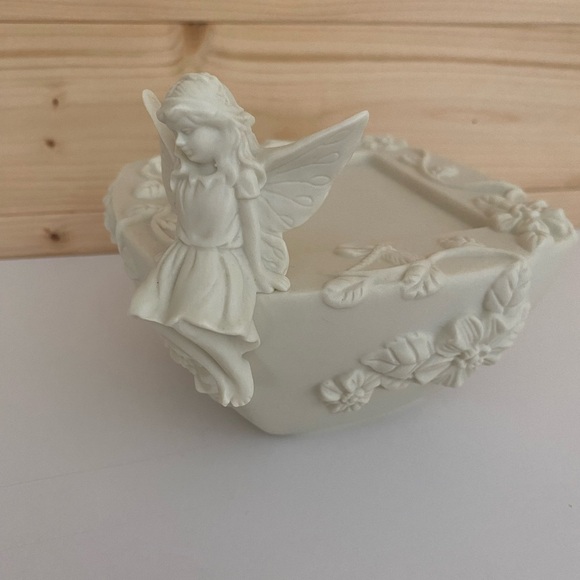Retired PARTYLITE Enchantment Fairy Bisque Porcelain Pillar Candle Holder - Picture 2 of 9